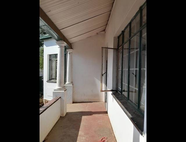 3 BEDROOM HOUSE FOR SALE IN TROYEVILLE